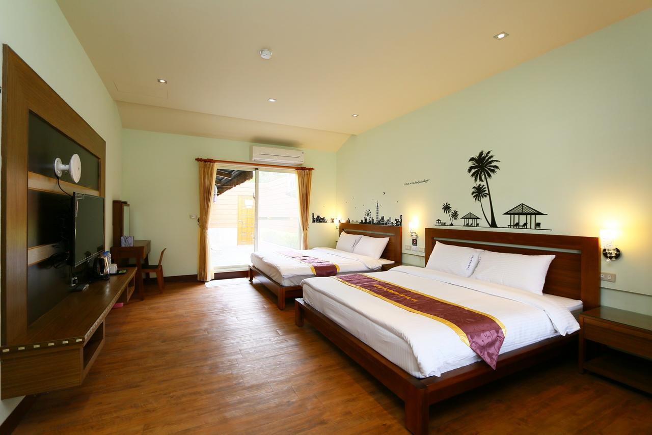 Ruisui Palm Lakes B&B Extérieur photo